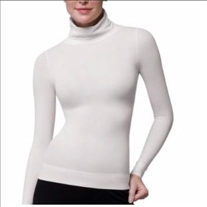SPANX CLASSIC TURTLENECK